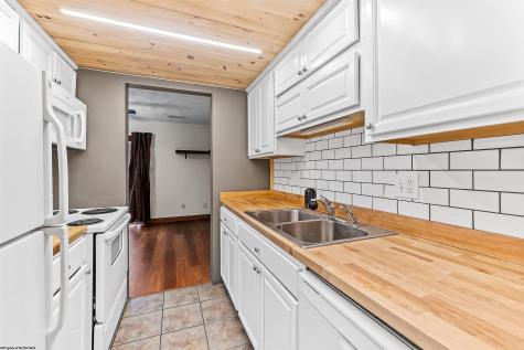 135 Lough Street Westover WV 26501