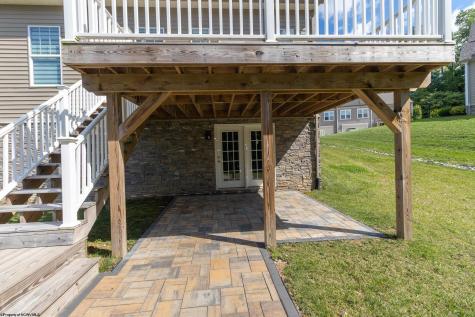 72 Bedford Court Bridgeport WV 26330