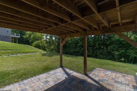 72 Bedford Court Bridgeport WV 26330