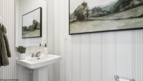 15 Erow Street White Hall WV 26554