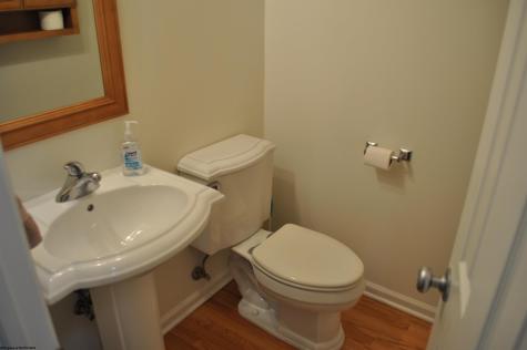98 Berkshire Circle Bridgeport WV 26330