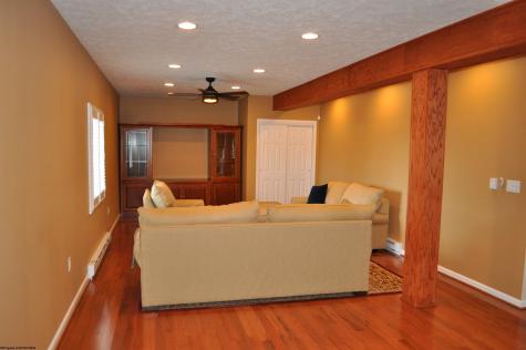 98 Berkshire Circle Bridgeport WV 26330