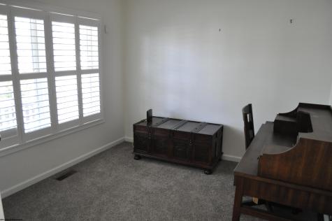 98 Berkshire Circle Bridgeport WV 26330