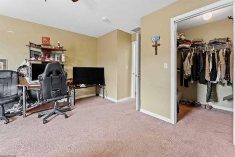 9 Sunridge Drive Morgantown WV 26505