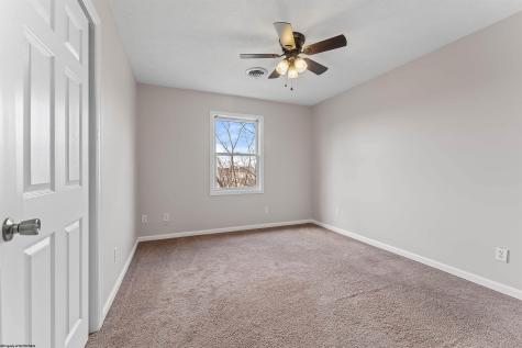 9 Sunridge Drive Morgantown WV 26505