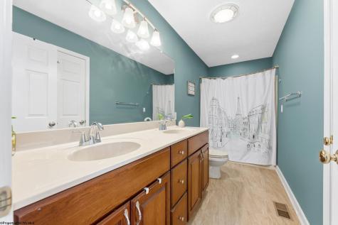 1011 Saint Pauls Lane Morgantown WV 26505