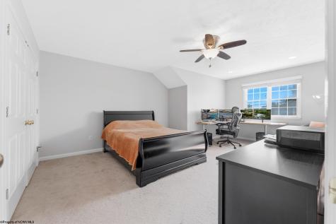1011 Saint Pauls Lane Morgantown WV 26505