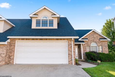 1011 Saint Pauls Lane Morgantown WV 26505