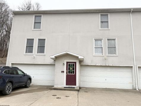 38 Cliffside Drive Morgantown WV 26501