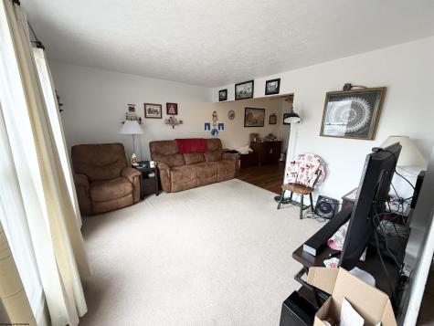 38 Cliffside Drive Morgantown WV 26501