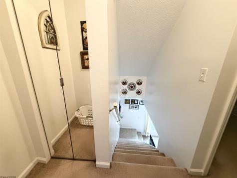 38 Cliffside Drive Morgantown WV 26501