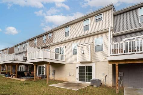 242 Stonehurst Drive Morgantown WV 26501