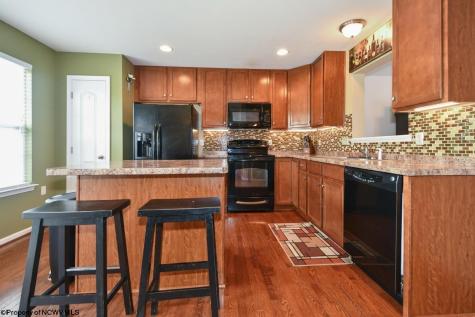 320 Falcon Run Morgantown WV 26508