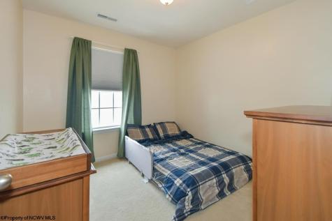 320 Falcon Run Morgantown WV 26508