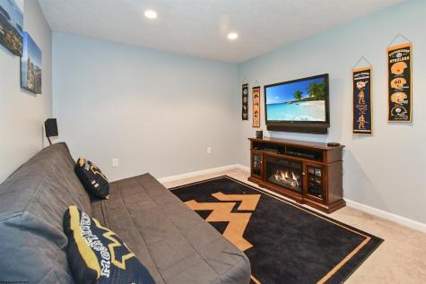 320 Falcon Run Morgantown WV 26508