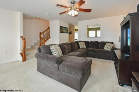 320 Falcon Run Morgantown WV 26508