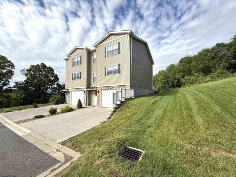 2088 Mountain Ash Lane Westover WV 26501