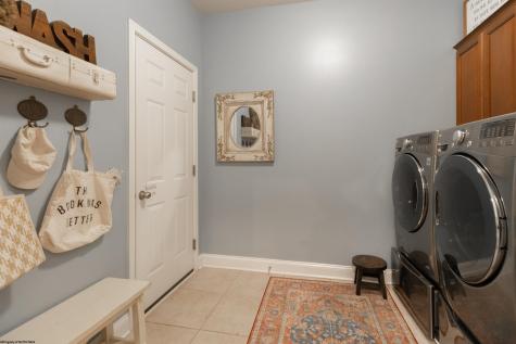 211 Berkshire Circle Bridgeport WV 26330