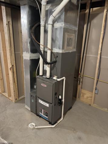 211 Berkshire Circle Bridgeport WV 26330