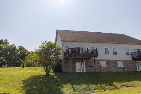 211 Berkshire Circle Bridgeport WV 26330