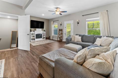 2012 Mountain Ash Lane Morgantown WV 26501