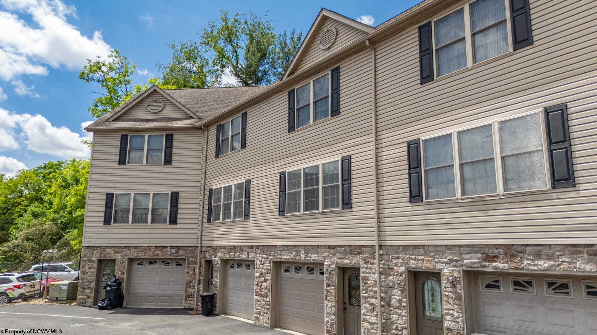 10 Pineview Place Morgantown WV 26505