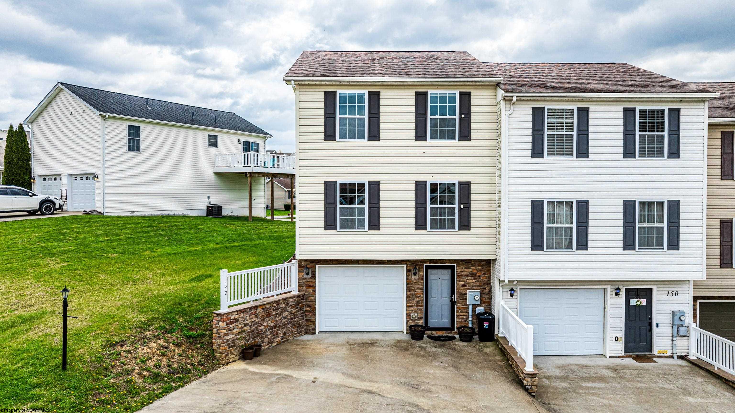 152 Eagle Drive Maidsville WV 26541