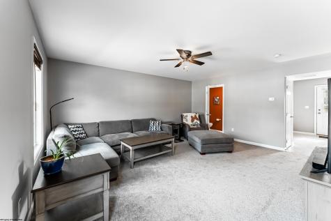 152 Eagle Drive Maidsville WV 26541