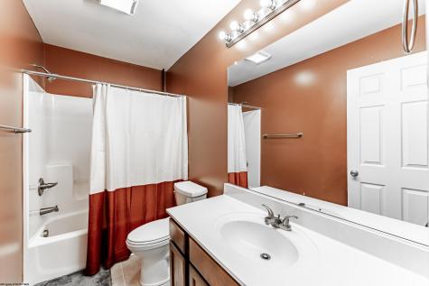 152 Eagle Drive Maidsville WV 26541
