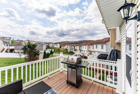 152 Eagle Drive Maidsville WV 26541