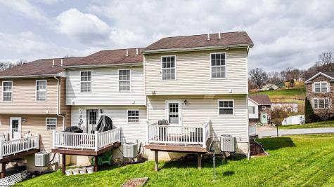 152 Eagle Drive Maidsville WV 26541