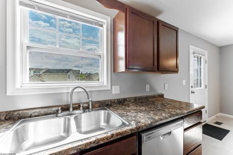 152 Eagle Drive Maidsville WV 26541