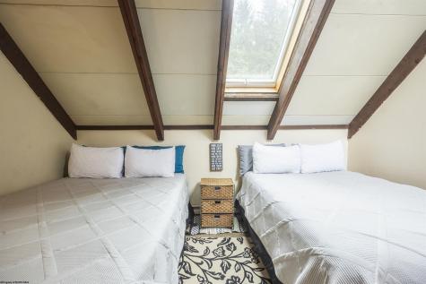 4 Pendletonheim Circle Davis WV 26260