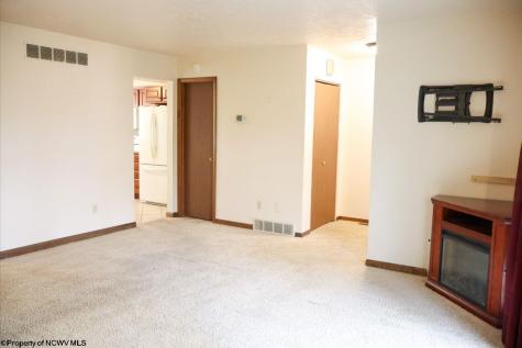 213 Morgan Drive Morgantown WV 26505