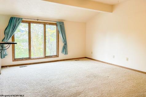 213 Morgan Drive Morgantown WV 26505