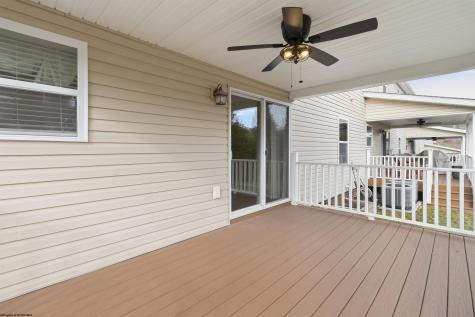 512 Persimmon Lane Bridgeport WV 26330