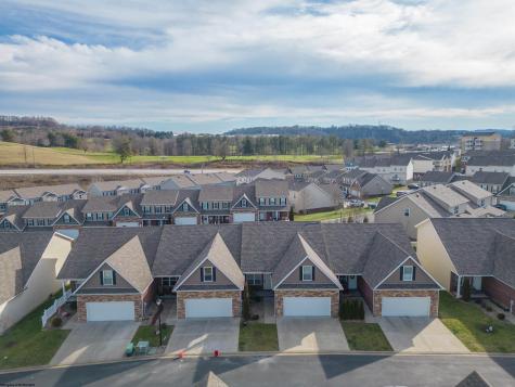 512 Persimmon Lane Bridgeport WV 26330