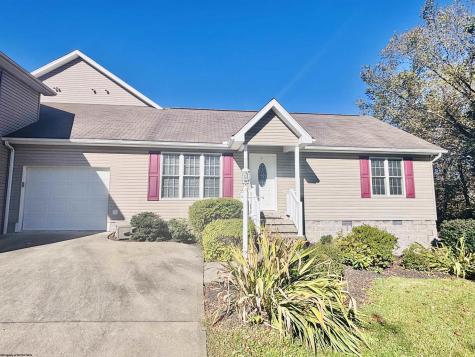 9 Five Forks Drive Morgantown WV 26508