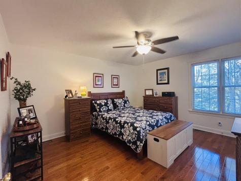 9 Five Forks Drive Morgantown WV 26508