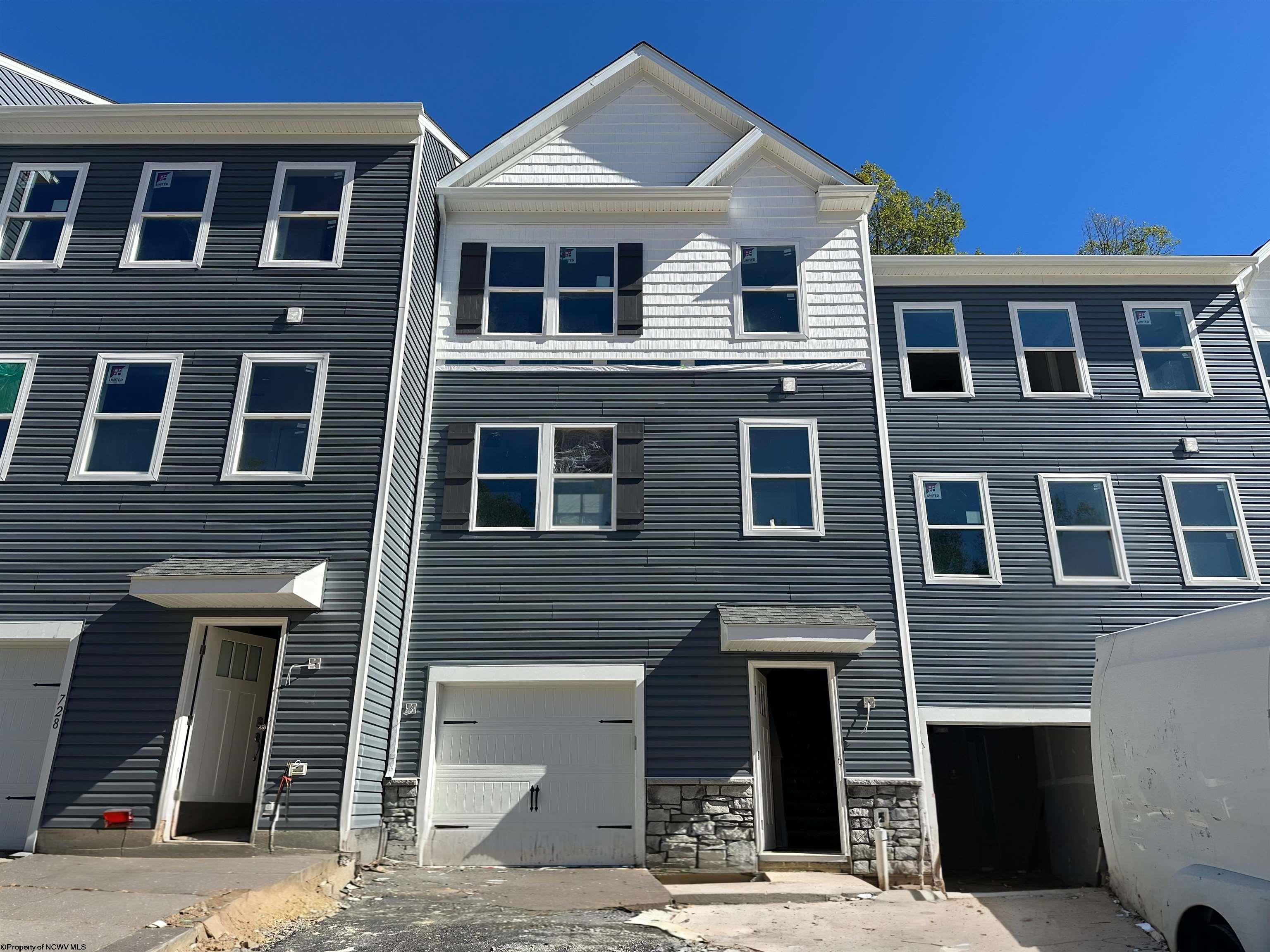 726 Hardman Drive Morgantown WV 26501