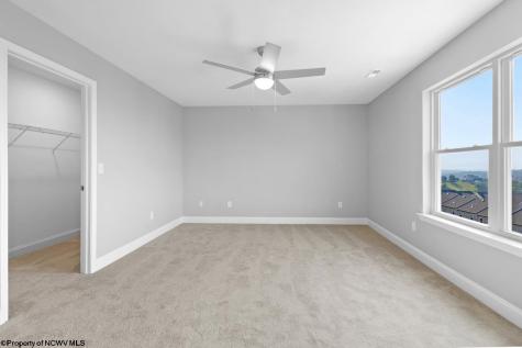 286 Red Oak Lane Morgantown WV 26501