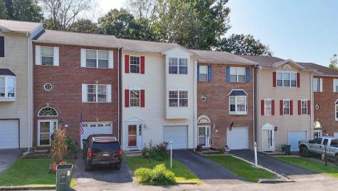 32 Fairway Drive Mount Clare WV 26408