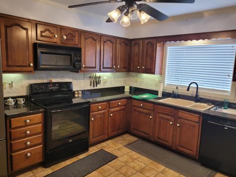 619 Deerfield Drive Bridgeport WV 26330