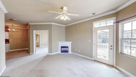 2637 Suncrest Village Morgantown WV 26505