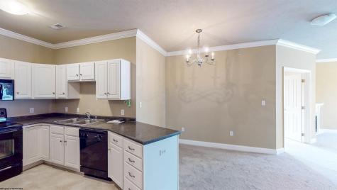 2637 Suncrest Village Morgantown WV 26505