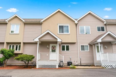 102 Pierpont Heights Morgantown WV 26508