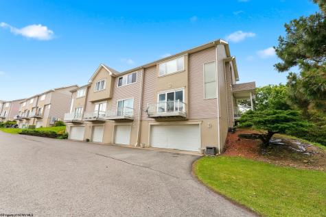 102 Pierpont Heights Morgantown WV 26508