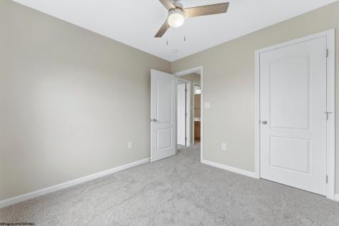 121 Pine Lane Morgantown WV 26508