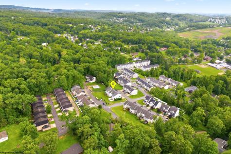 121 Pine Lane Morgantown WV 26508