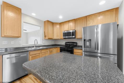 121 Pine Lane Morgantown WV 26508